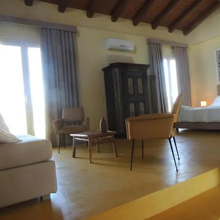 Pensionat Falcon Country 3*